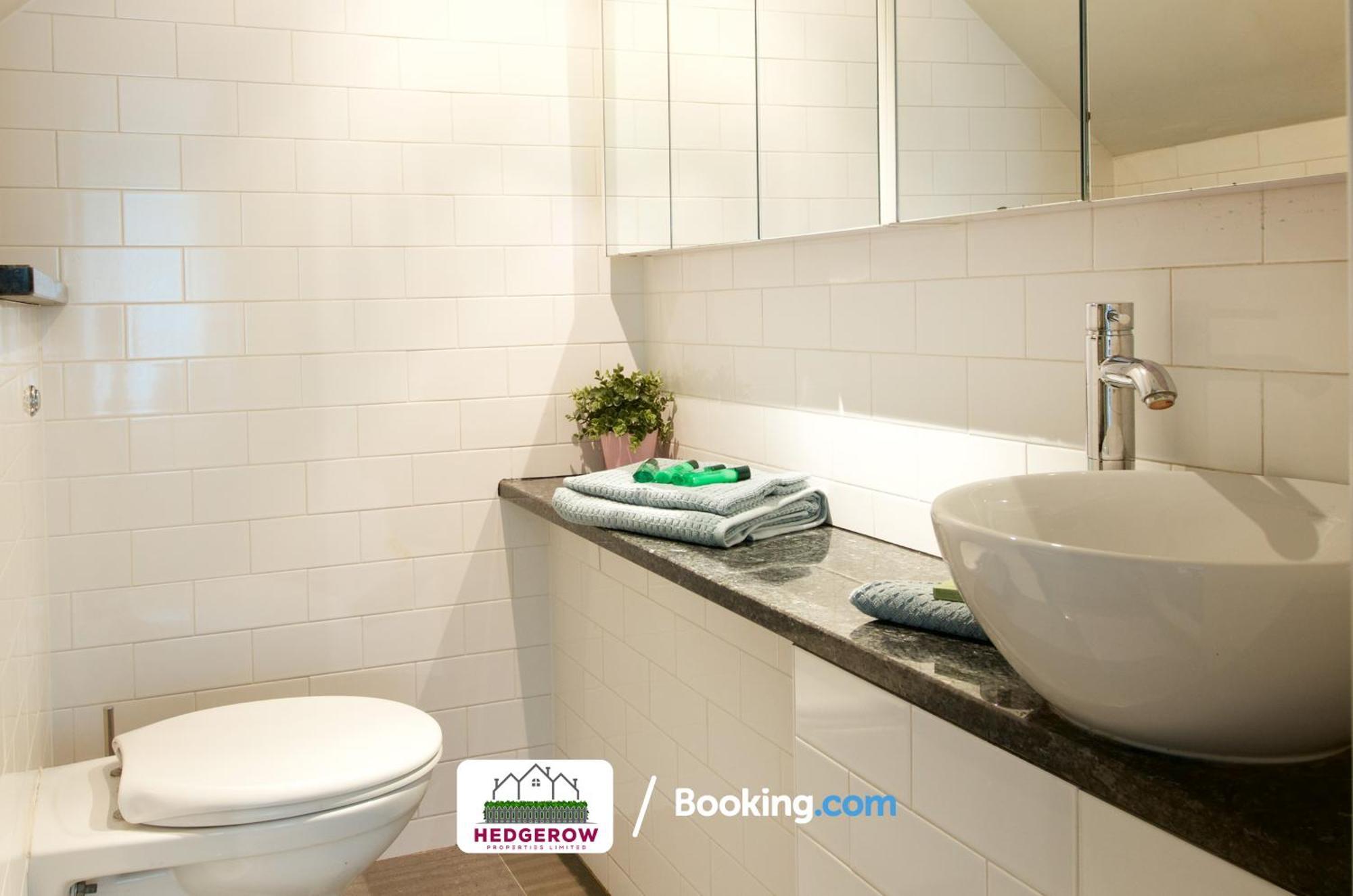 Stylish Center Duplex Penthouse By Hedgerow Apartment Manchester