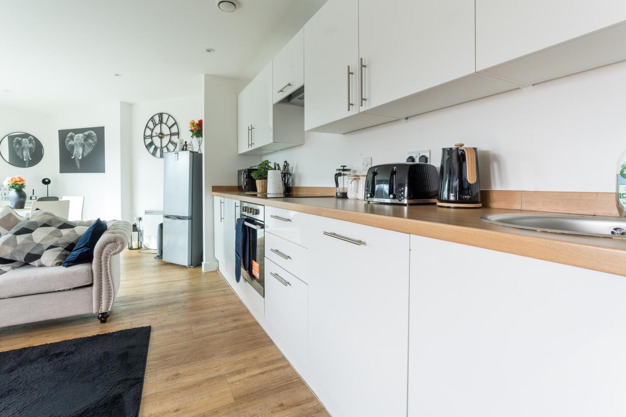 Drillzstays - Ethiad Free Parking Apartment