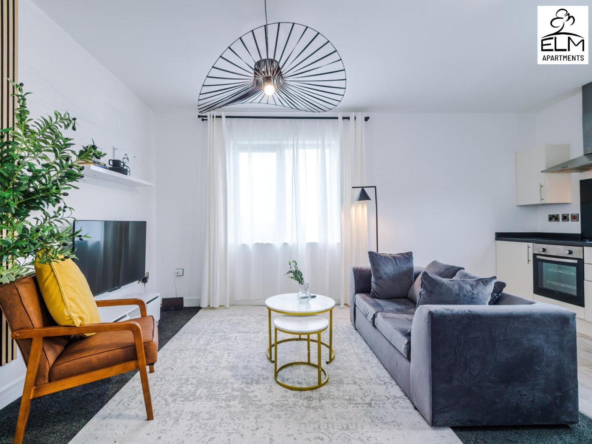 Apartment Elm , Collection Of Available Near Media , Free Parking *