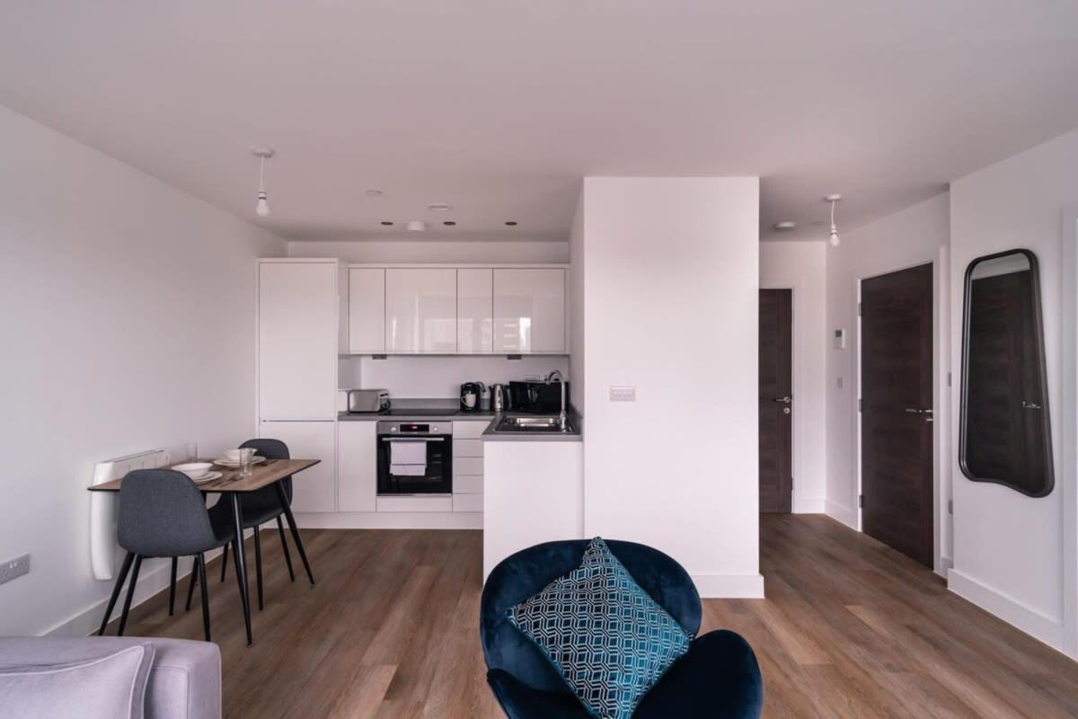 Zeni, Alexandra Rise Cosy 1 Bed Apartment *