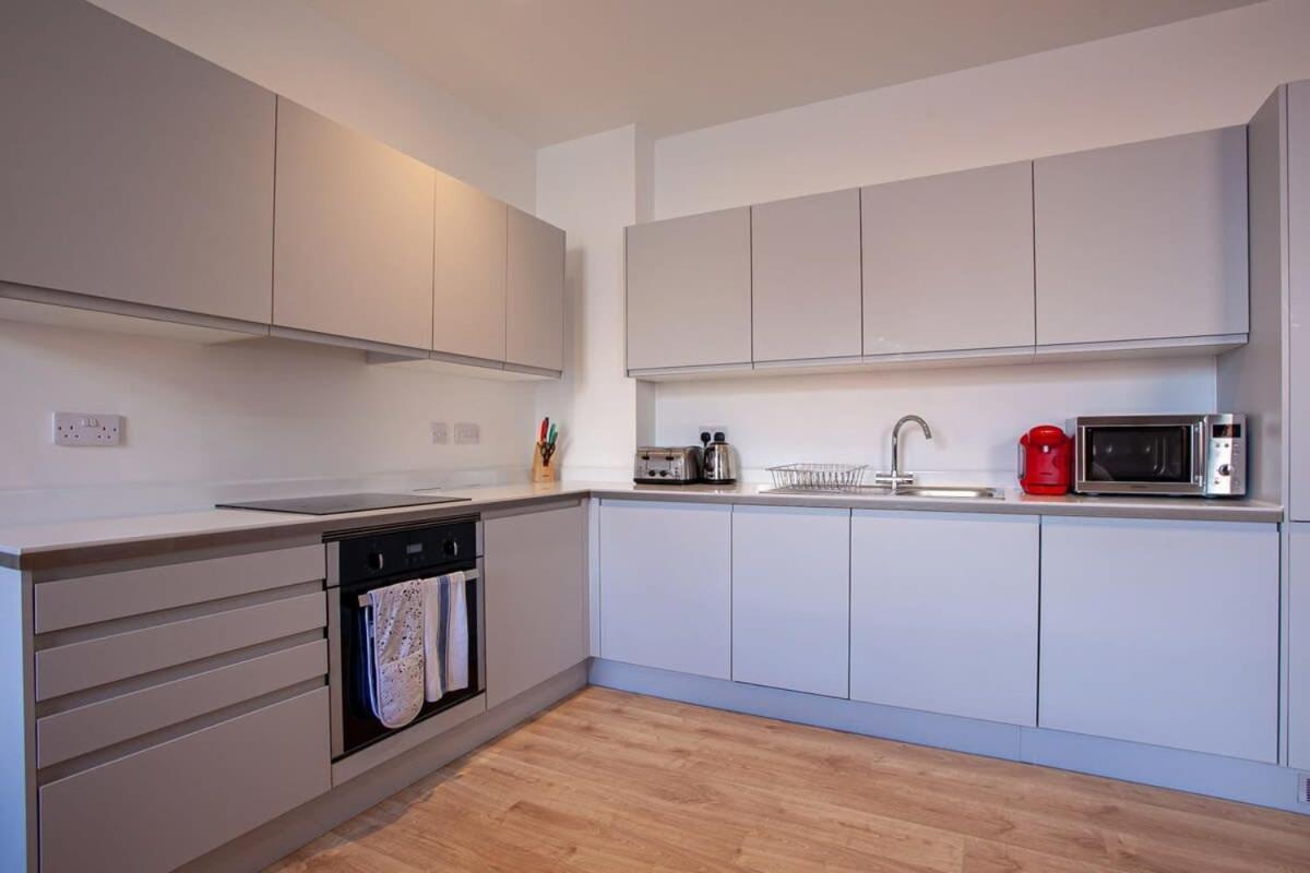 Apartment Stunning 1 Bed Flat 5min Walk To Victoria Station Manchester
