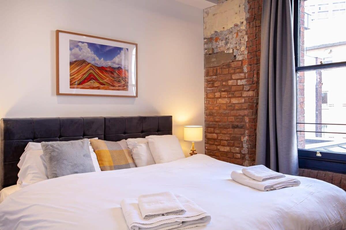 Stunning 1 Bed Flat 5min Walk To Victoria Station