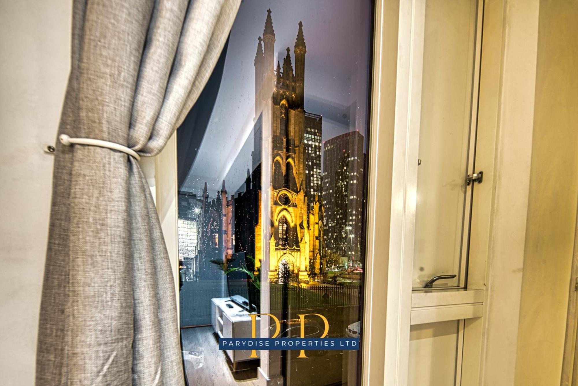 The Cityscape Suite: Deansgate Manchester