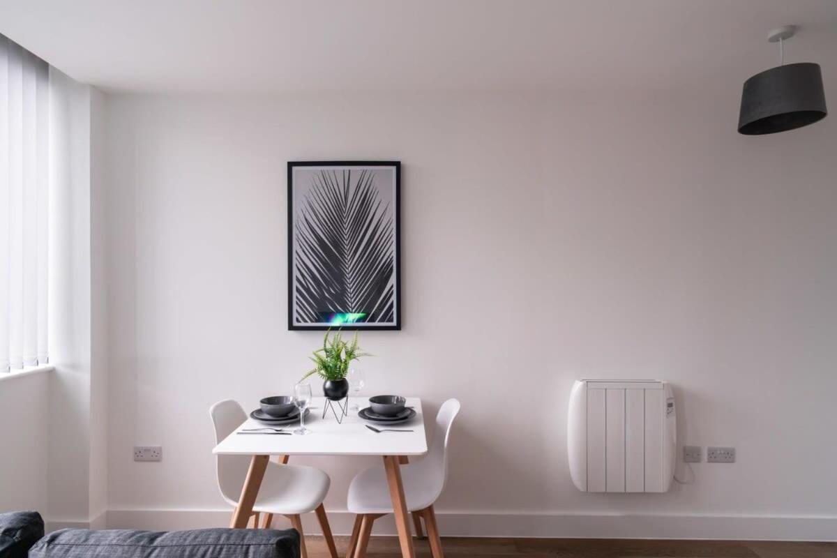 Apartment Zeni, Alexandra Rise Chic 1br Flat