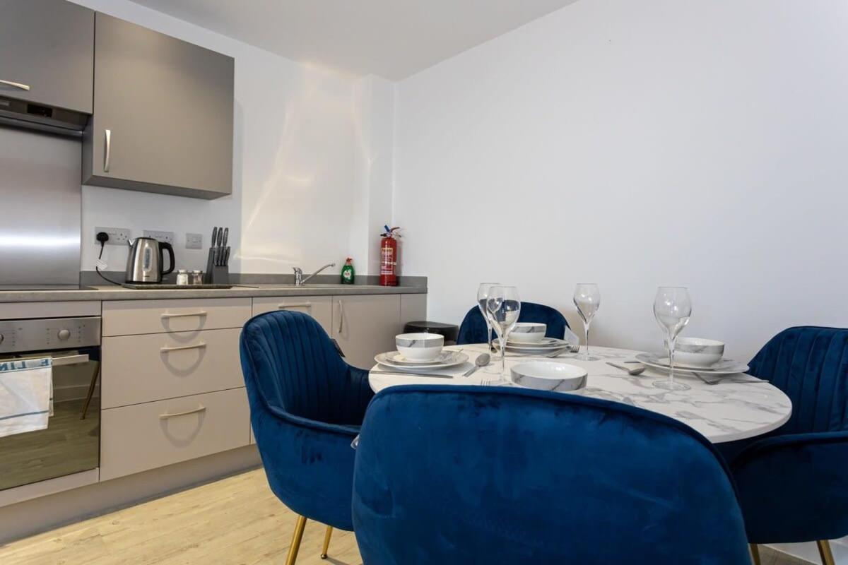 Apartment Modern 2 Bed Salford Stunning Views Manchester