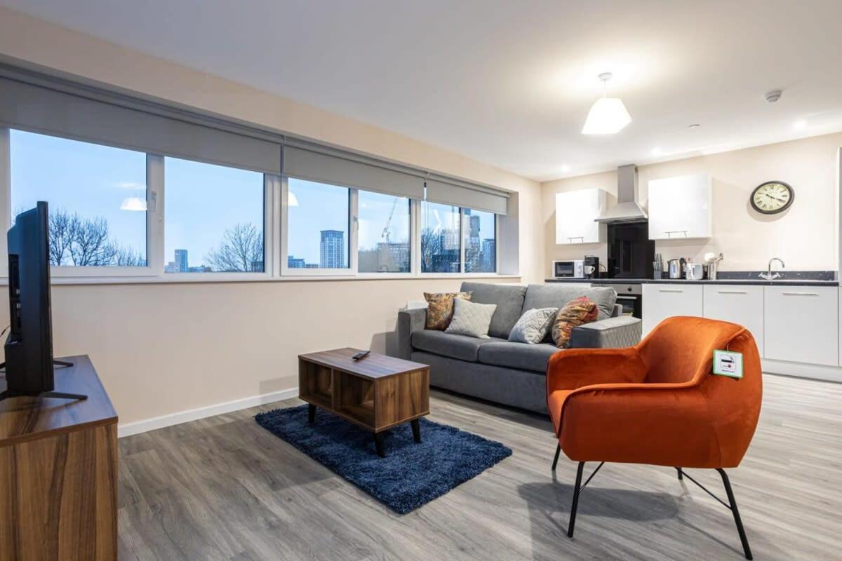 Apartment 2 Bedroom Modern In Manchester