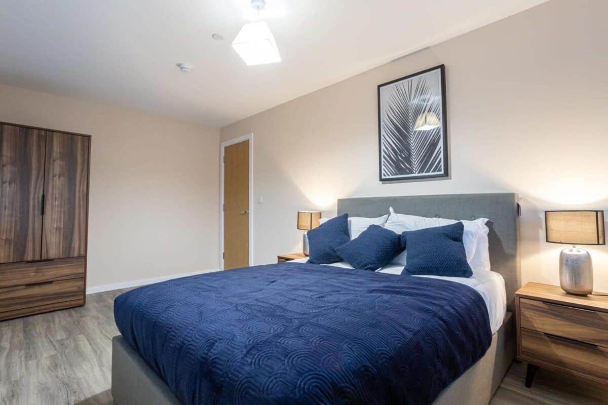 2 Bedroom Modern In *