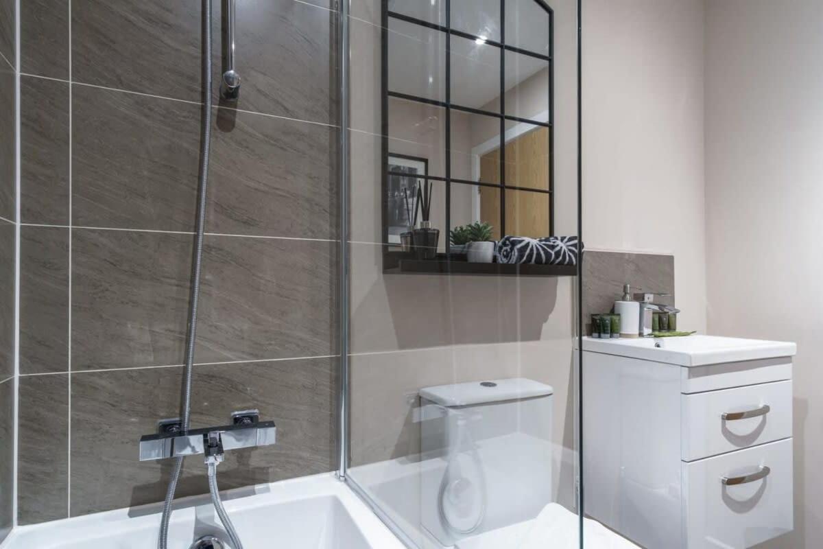Fantastic 1 Bed - Sleeps 3 Appartement *