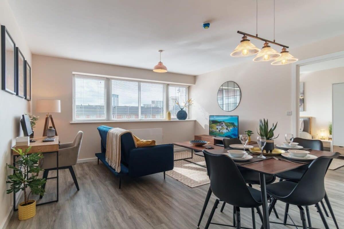 Fantastic 1 Bed - Sleeps 3 Manchester