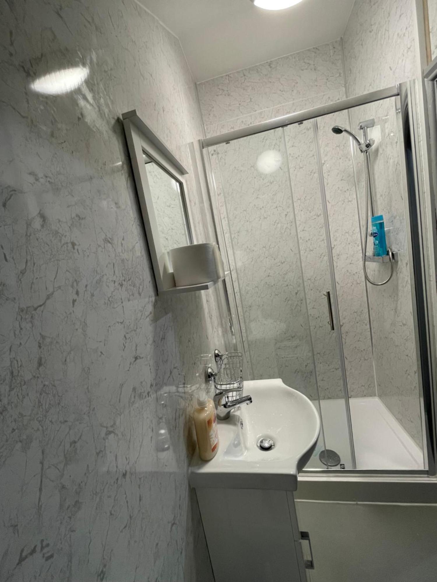 Luxurious En-suite 6 Homestay