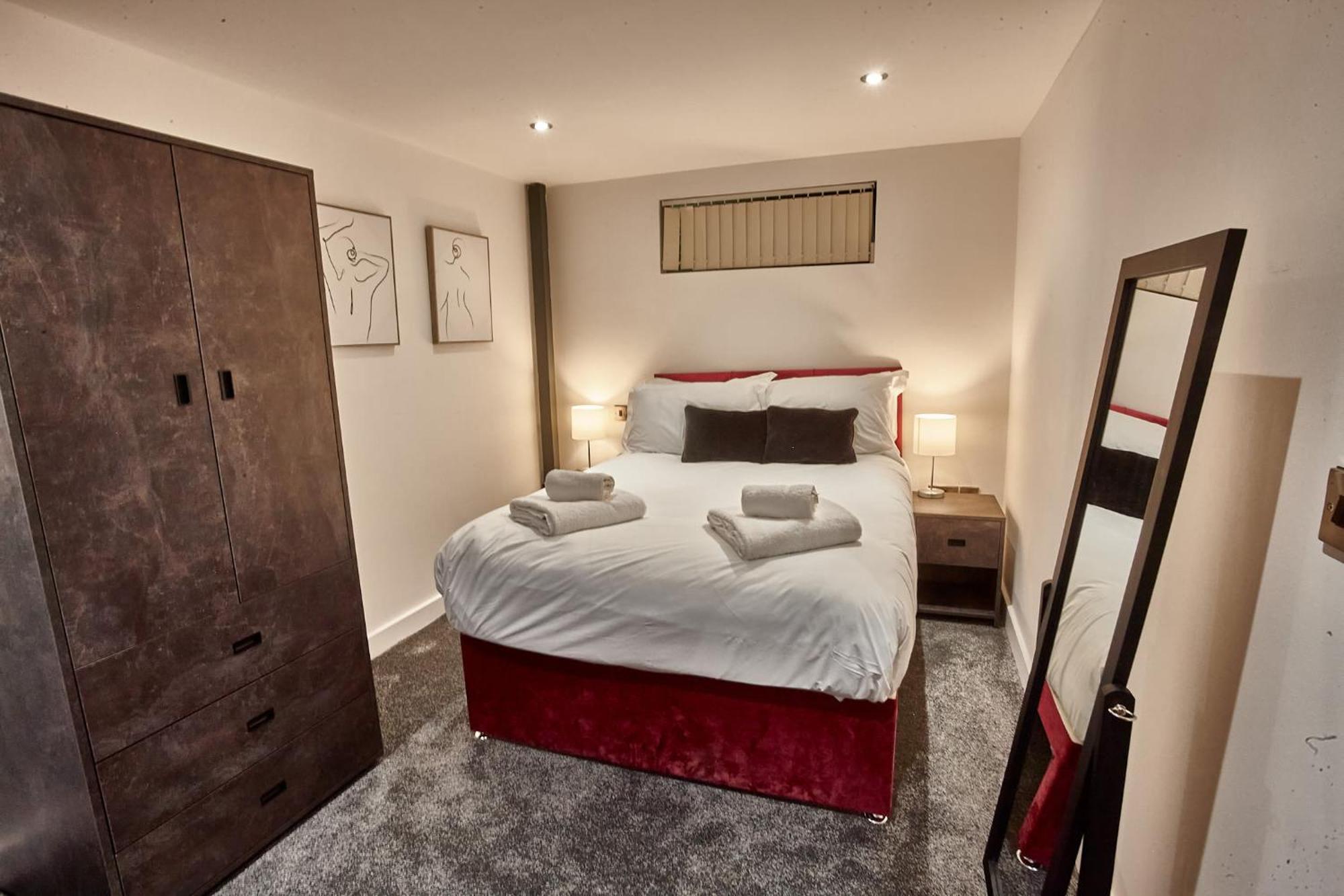 The Morganite * Manchester