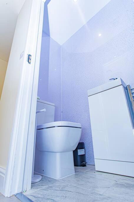 Holiday home Belle Vue Manchester