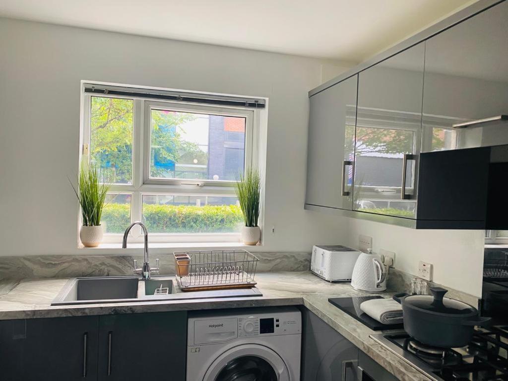 Modern, Stylish And Central Homestay
