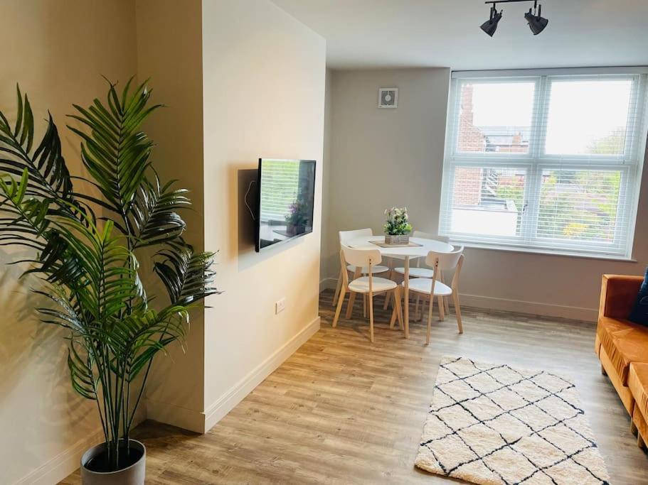 Apartment Brantwood - 2