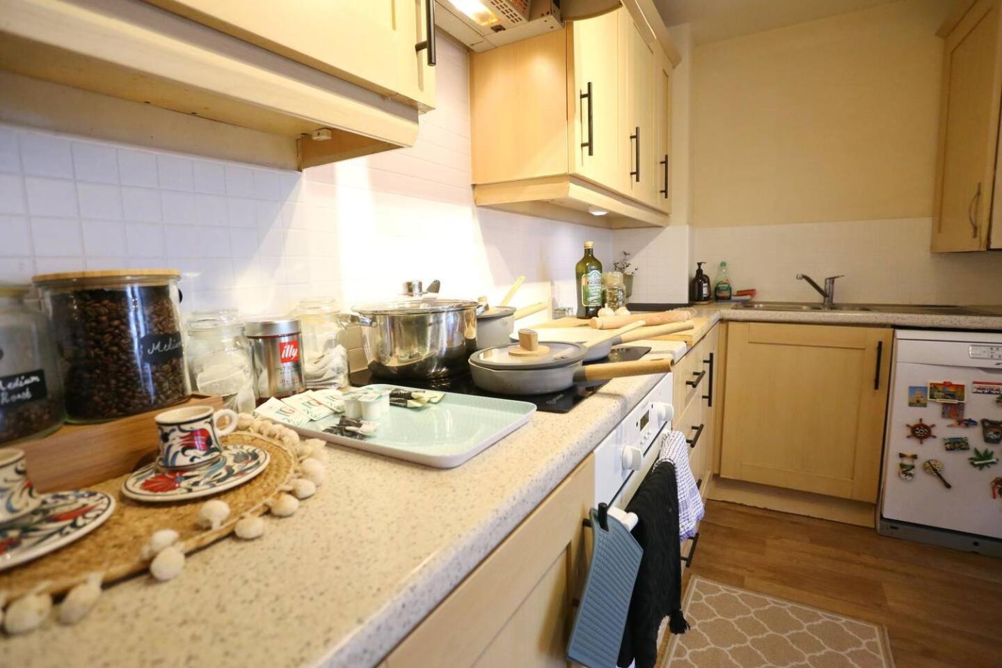 Pass The Keys Free Parking X2 Walk To Man Appartement Manchester