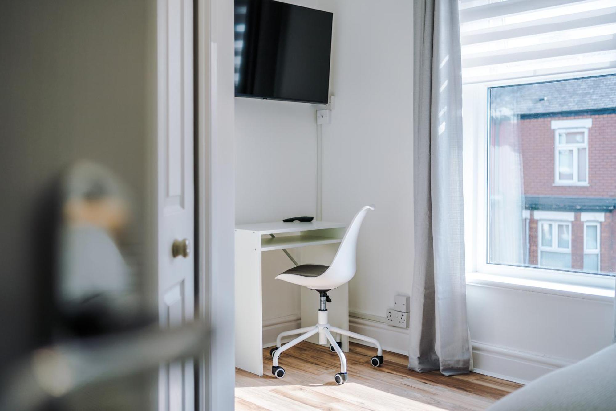 The Retreat Near Salford Quays Vakantiehuis Manchester