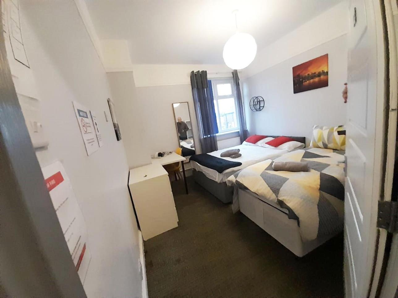 Hotel Gorton Mount 2*
