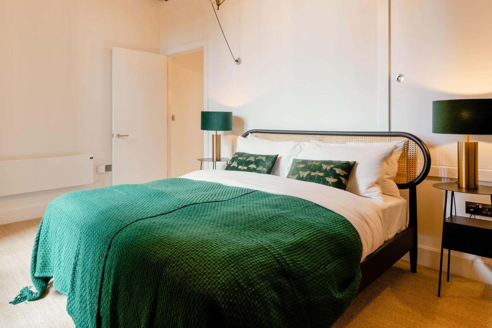 Africana By The Heim Residences * Manchester