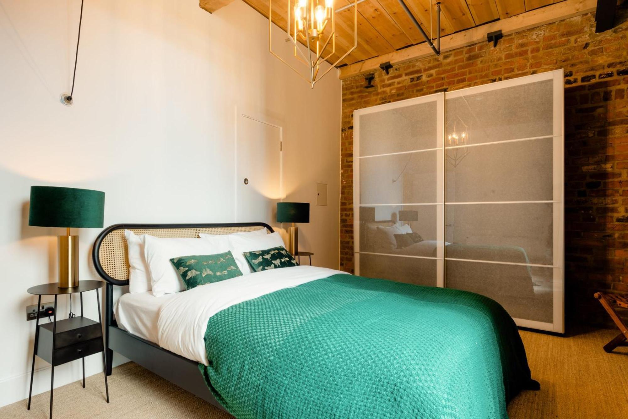 Africana By The Heim Residences Manchester