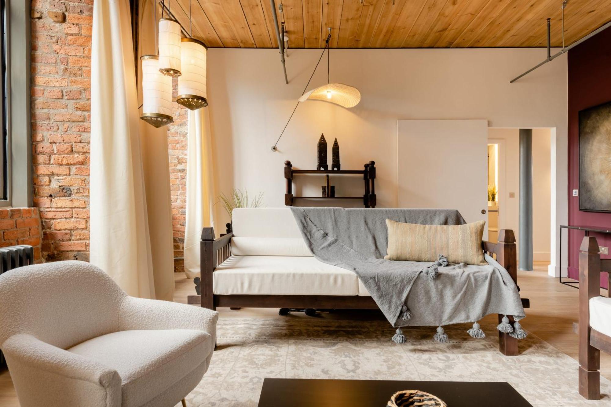 Africana By The Heim Residences Appartement