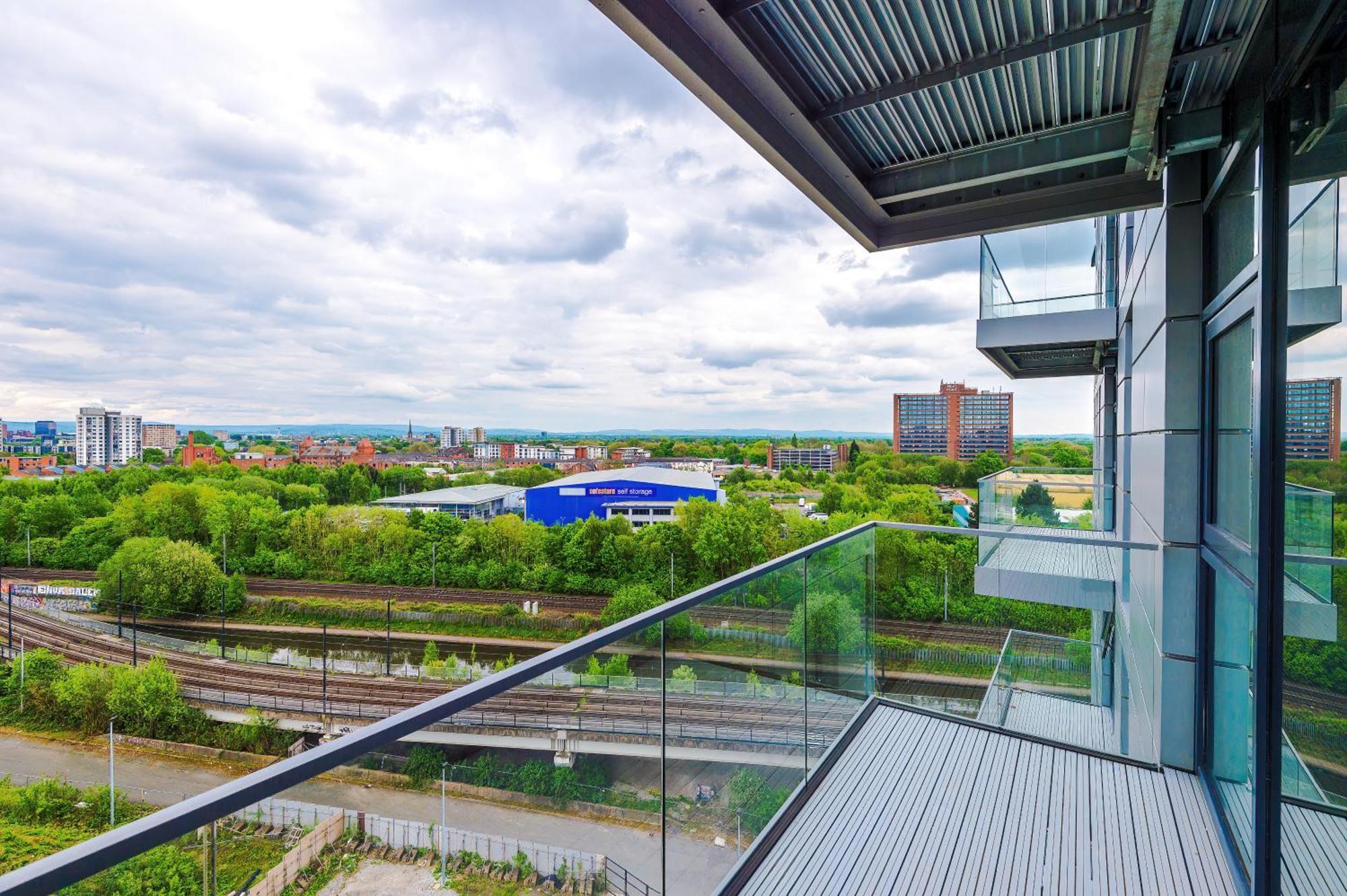 Parking - Lastmindeals - 2bed