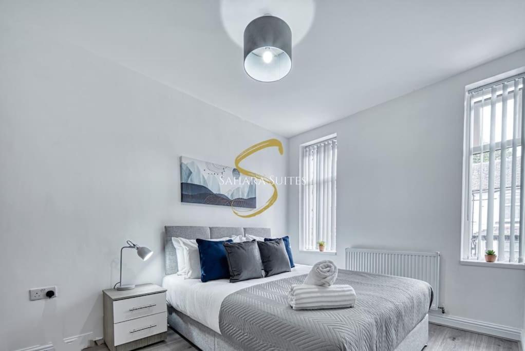 Spacious 5Br - Manchester - Ao, Etihad & Trafford - Parking