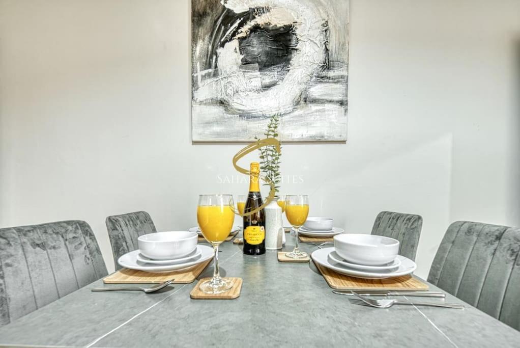 Spacious 5Br - Manchester - Ao, Etihad & Trafford - Parking Holiday home *