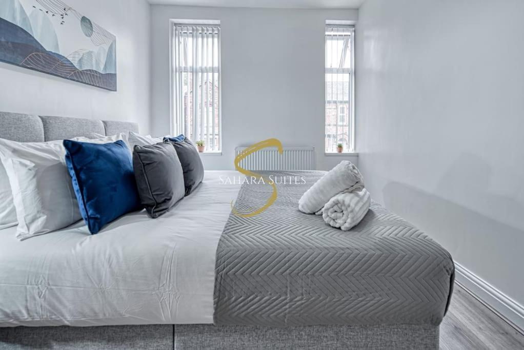 Spacious 5Br - Manchester - Ao, Etihad & Trafford - Parking Holiday home *