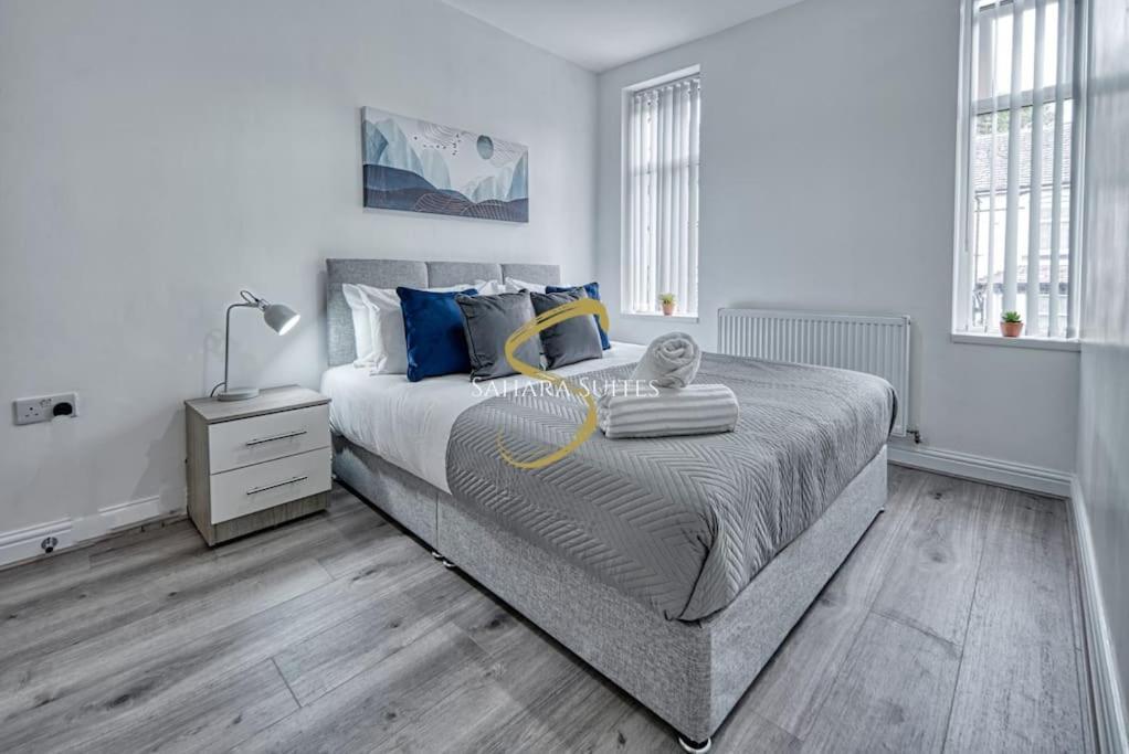 Spacious 5Br - Manchester - Ao, Etihad & Trafford - Parking