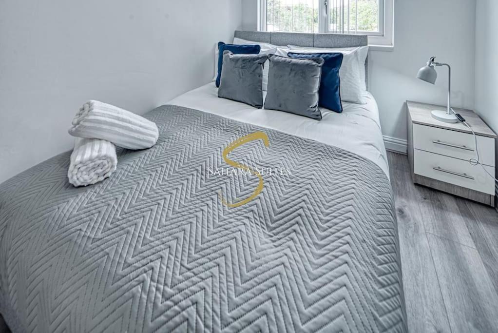 Spacious 5Br - Manchester - Ao, Etihad & Trafford - Parking