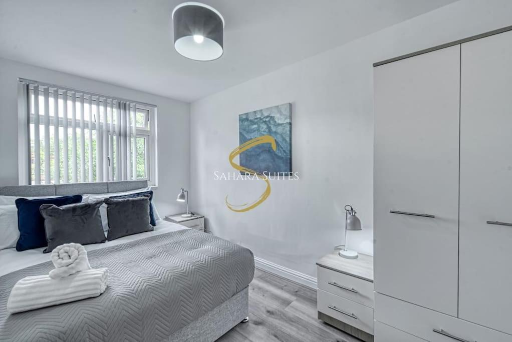 Spacious 5Br - Manchester - Ao, Etihad & Trafford - Parking Holiday home *