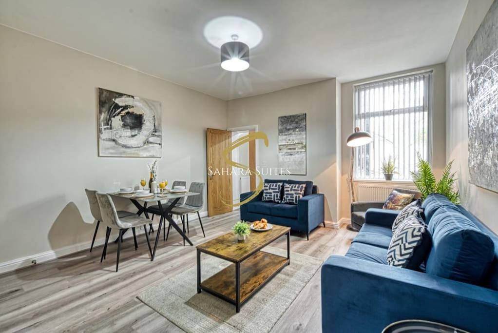 Holiday home Spacious 5Br - Manchester - Ao, Etihad & Trafford - Parking