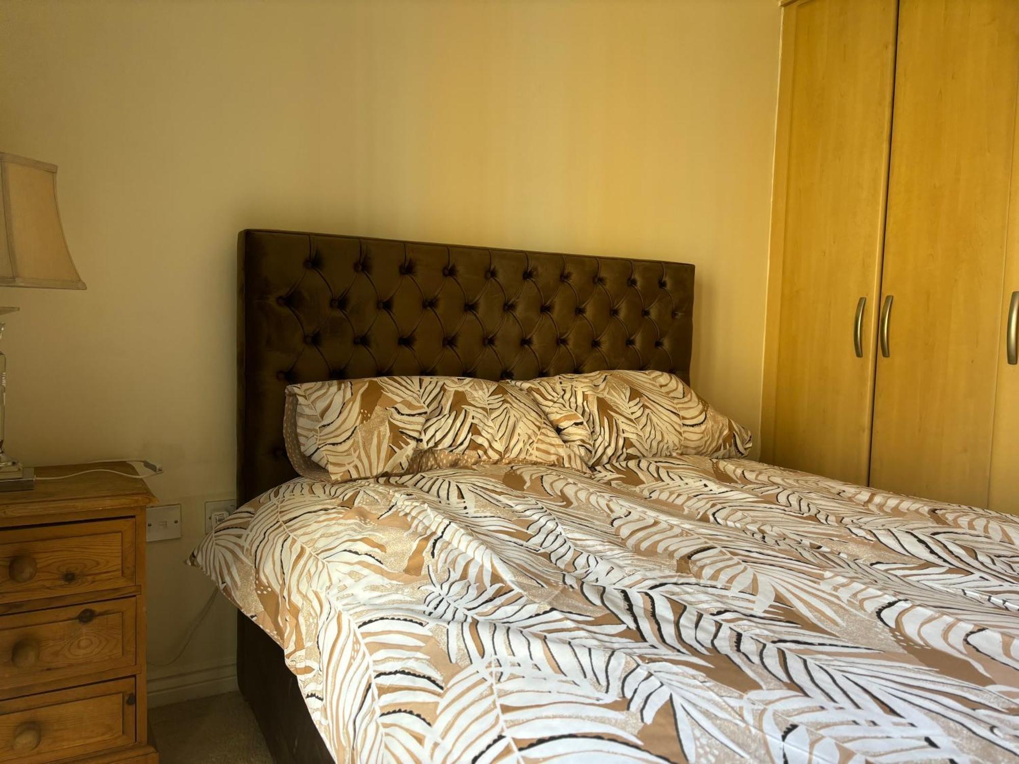 2 Bedroom Modern Salford *