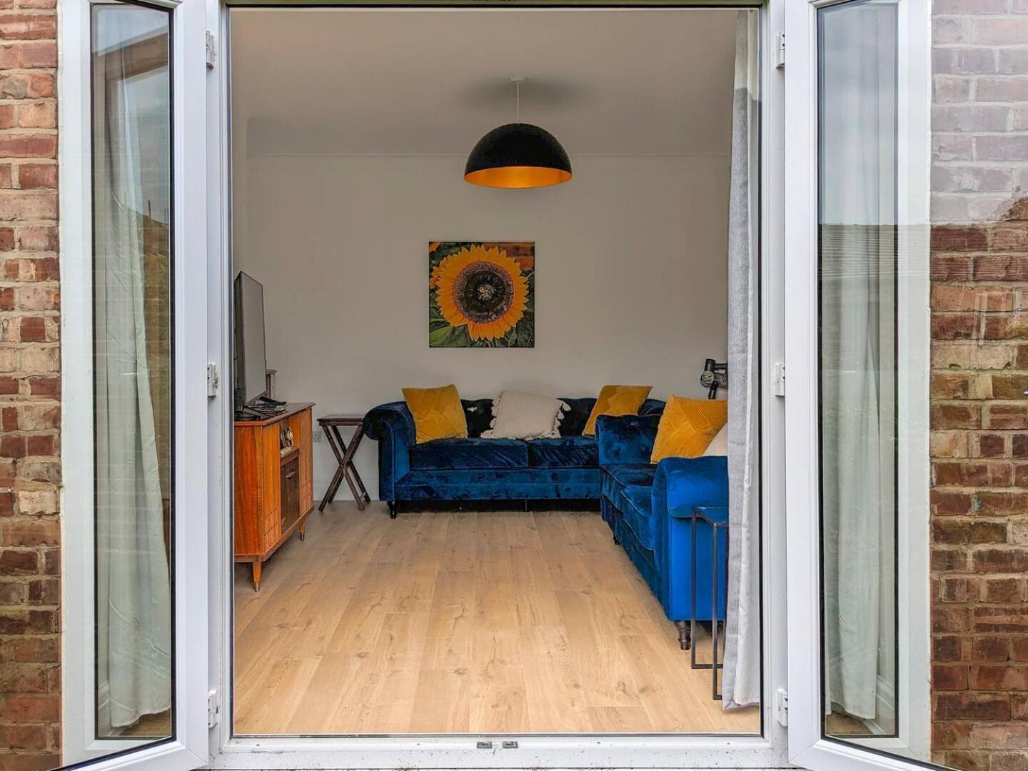 Holiday home Pass The Keys Stunning Stylish Family