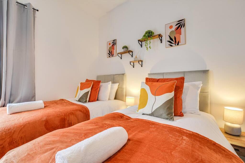 Holiday home Stylish & Vibrant 2 Bedroom Manchester