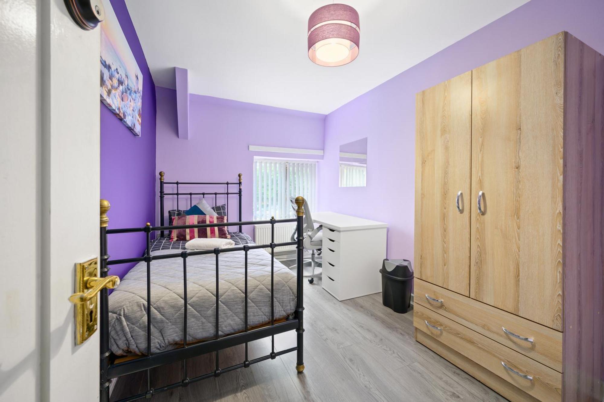 Private Retreat For 3 Near Centre Apartment Manchester