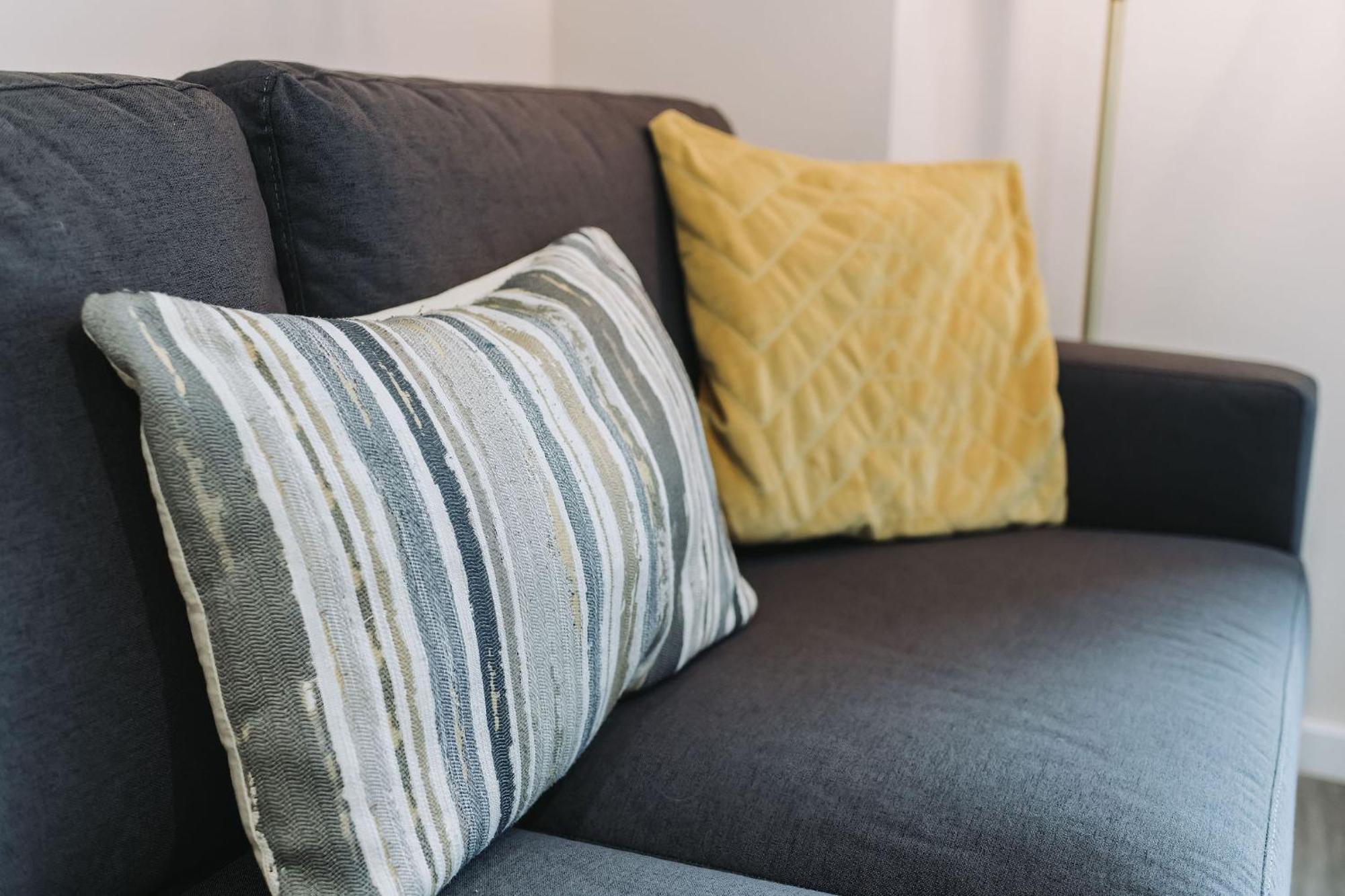 Ideal Near Old Trafford Apartment