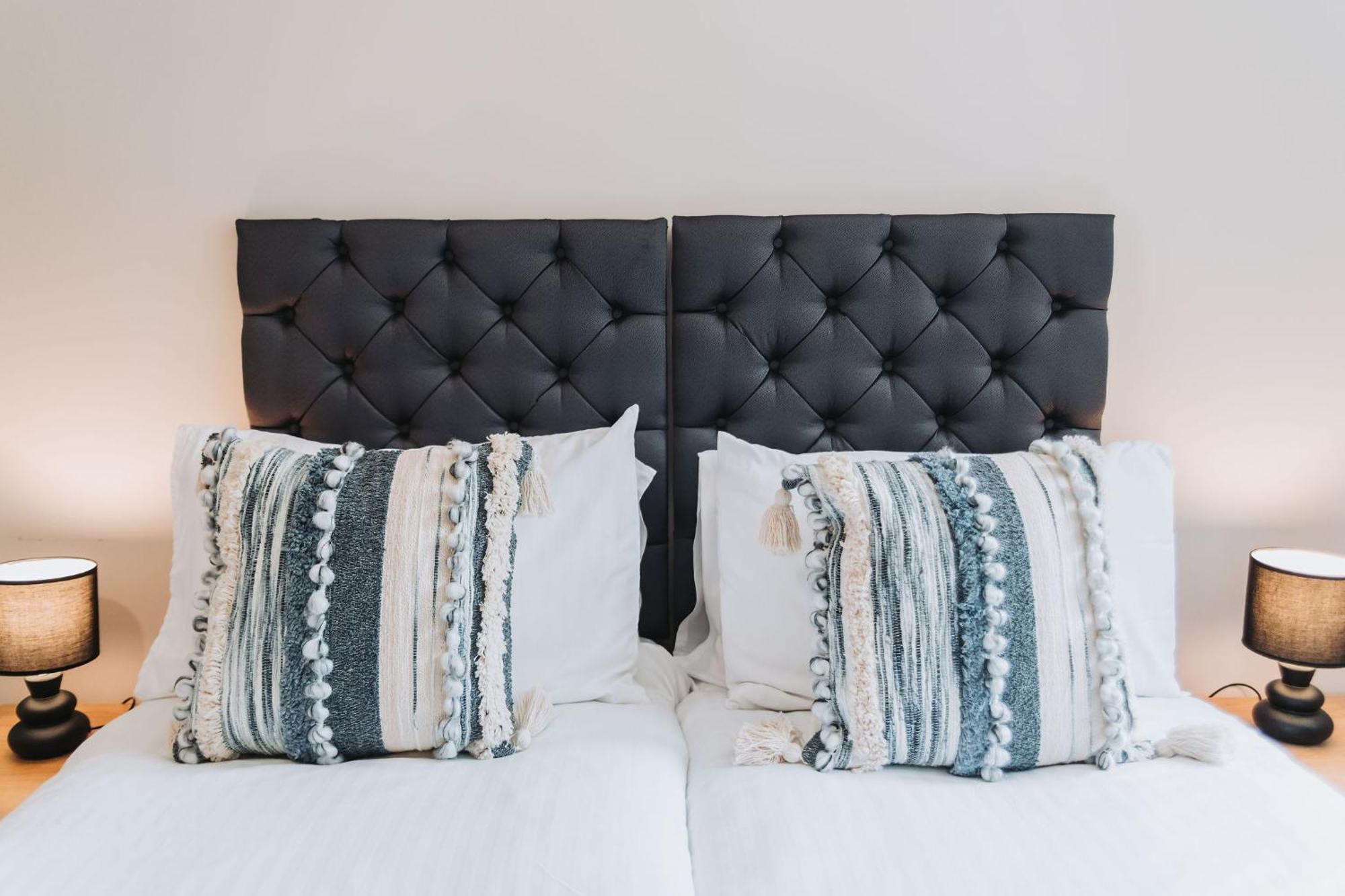Ideal Near Old Trafford Apartment