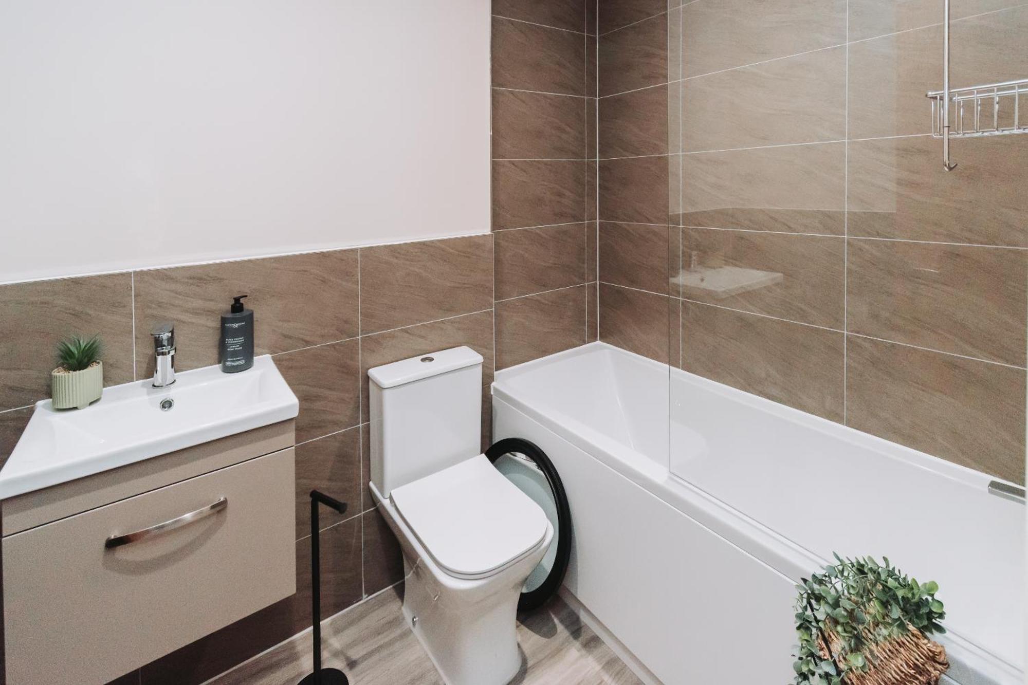 Ideal Near Old Trafford Apartment Manchester