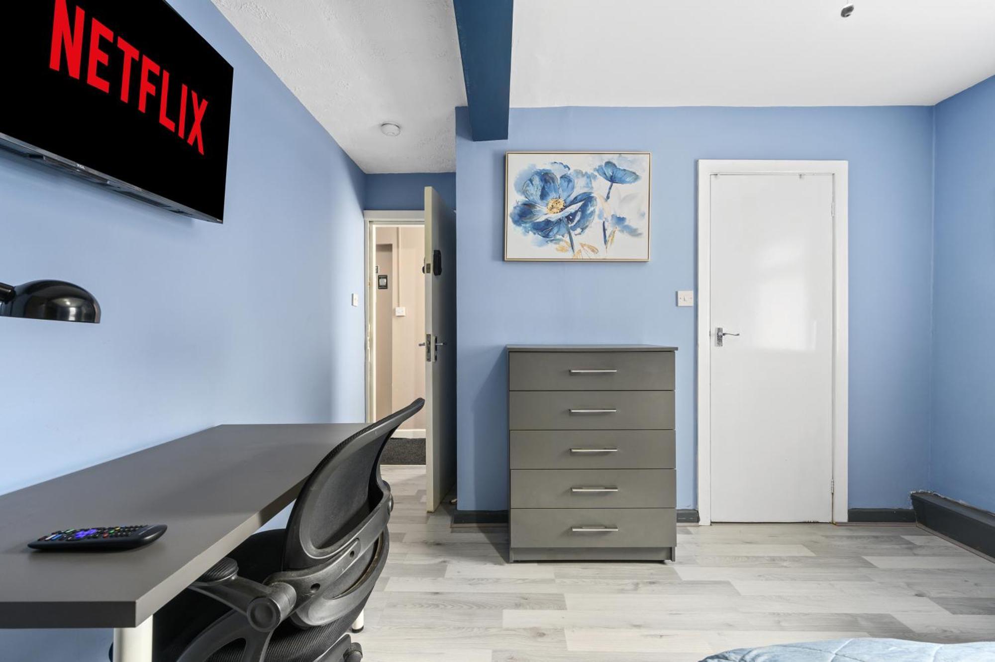 Apartment Private Retreat For 3 Near Centre