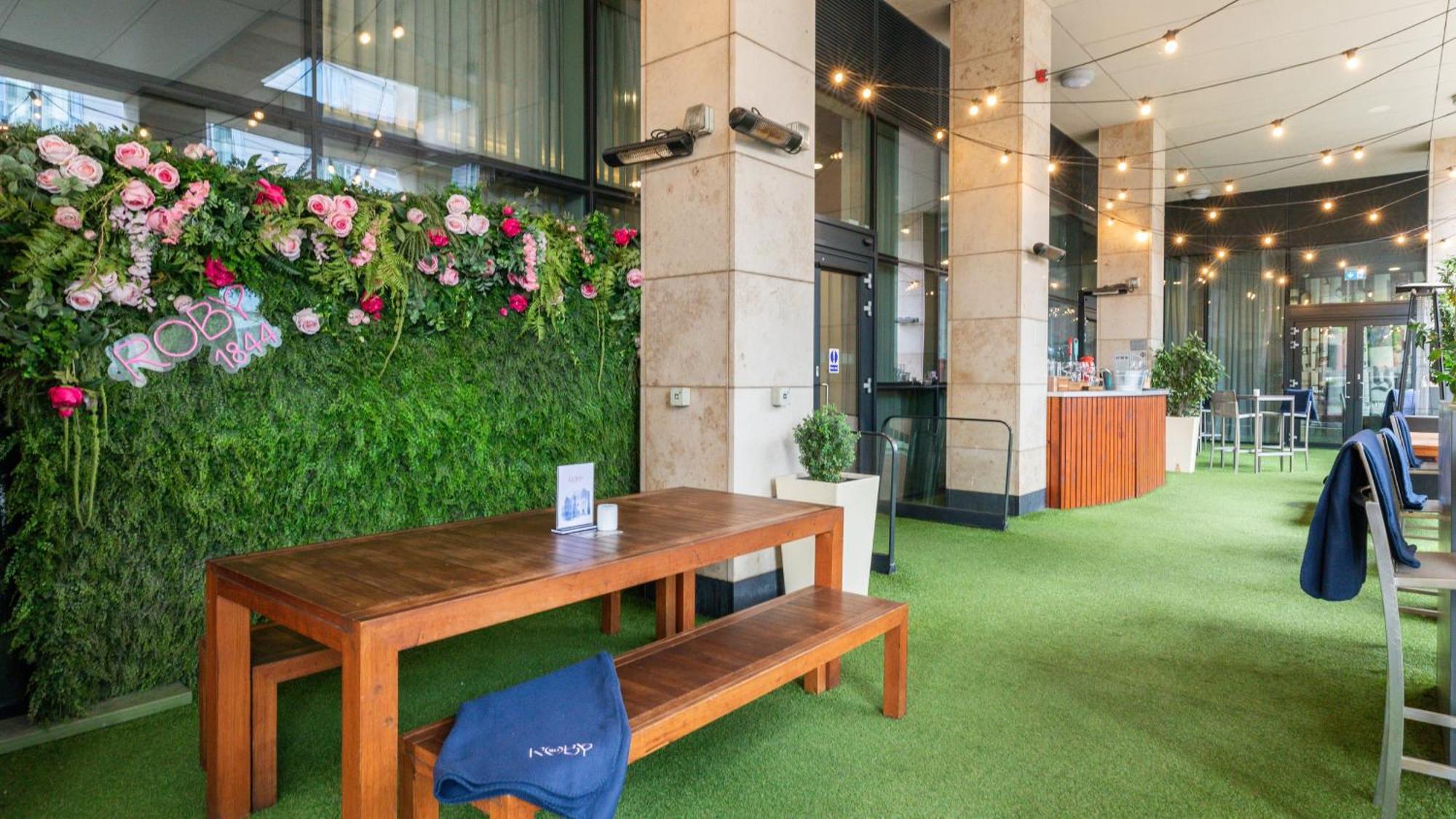 - Centre By Ihg