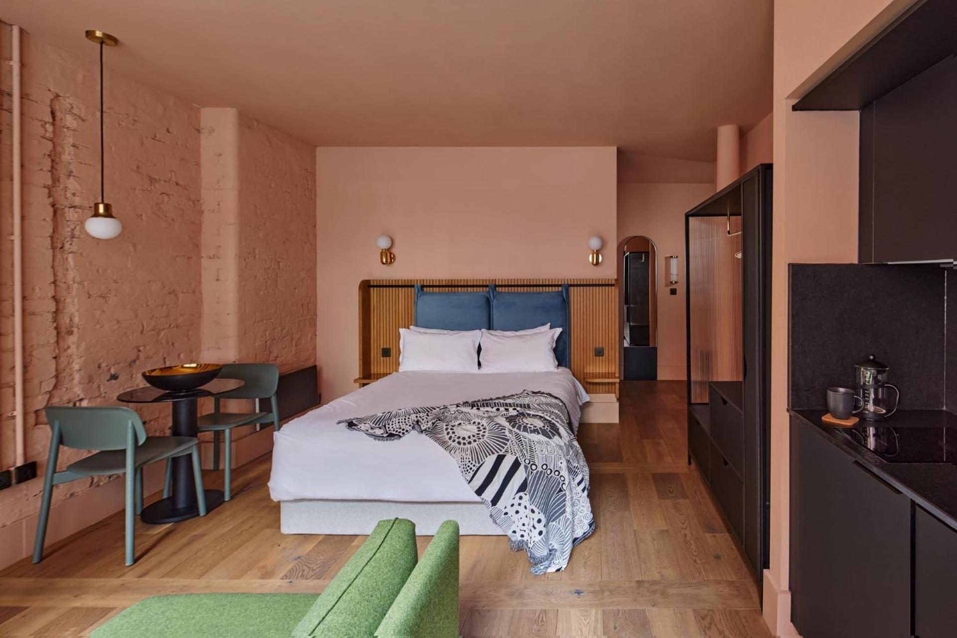 Whitworth Locke Aparthotel