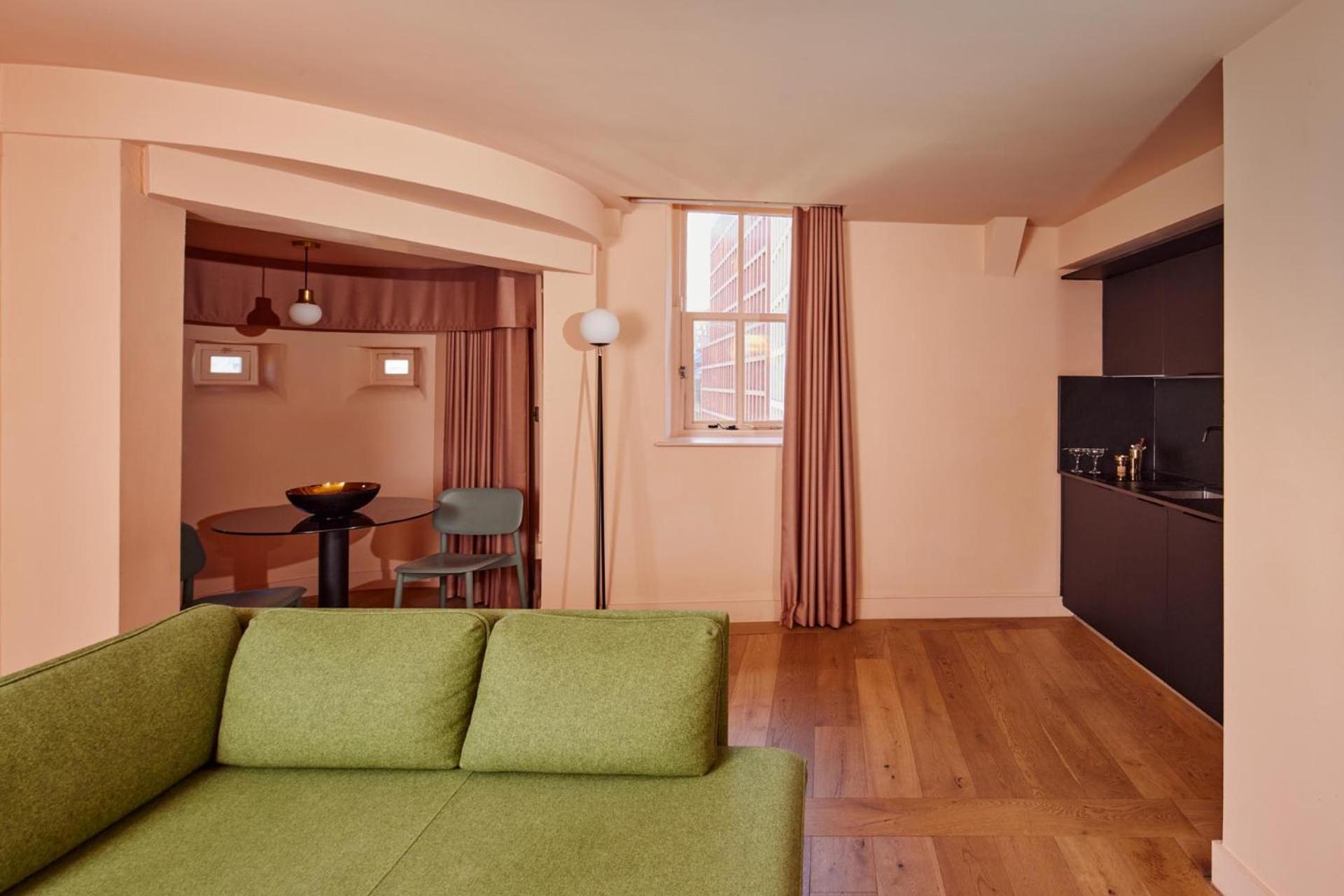 Whitworth Locke Aparthotel