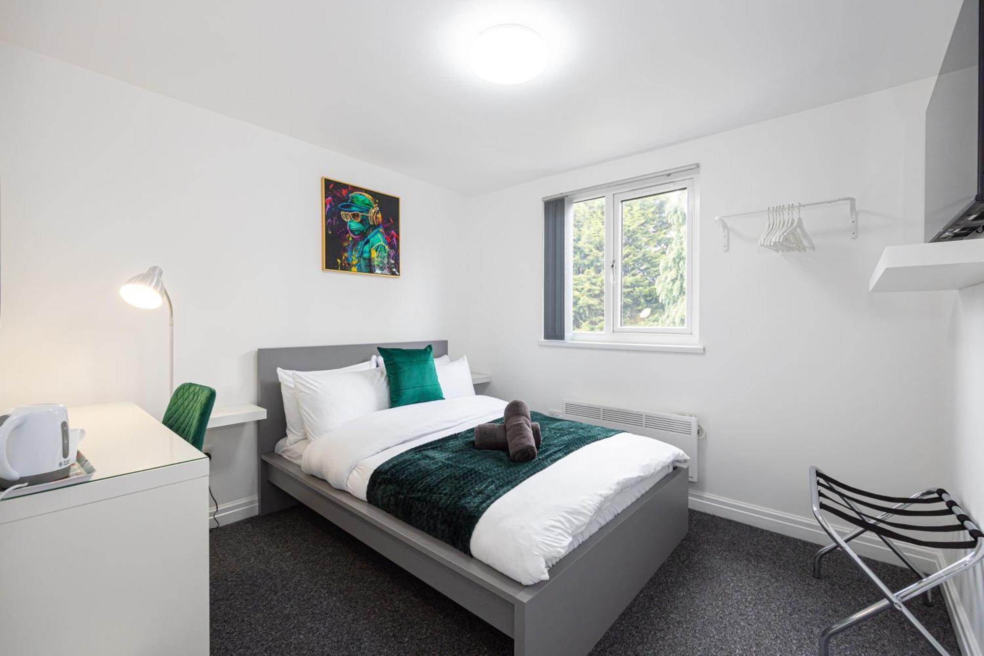 The Kent- Luxury Guest house