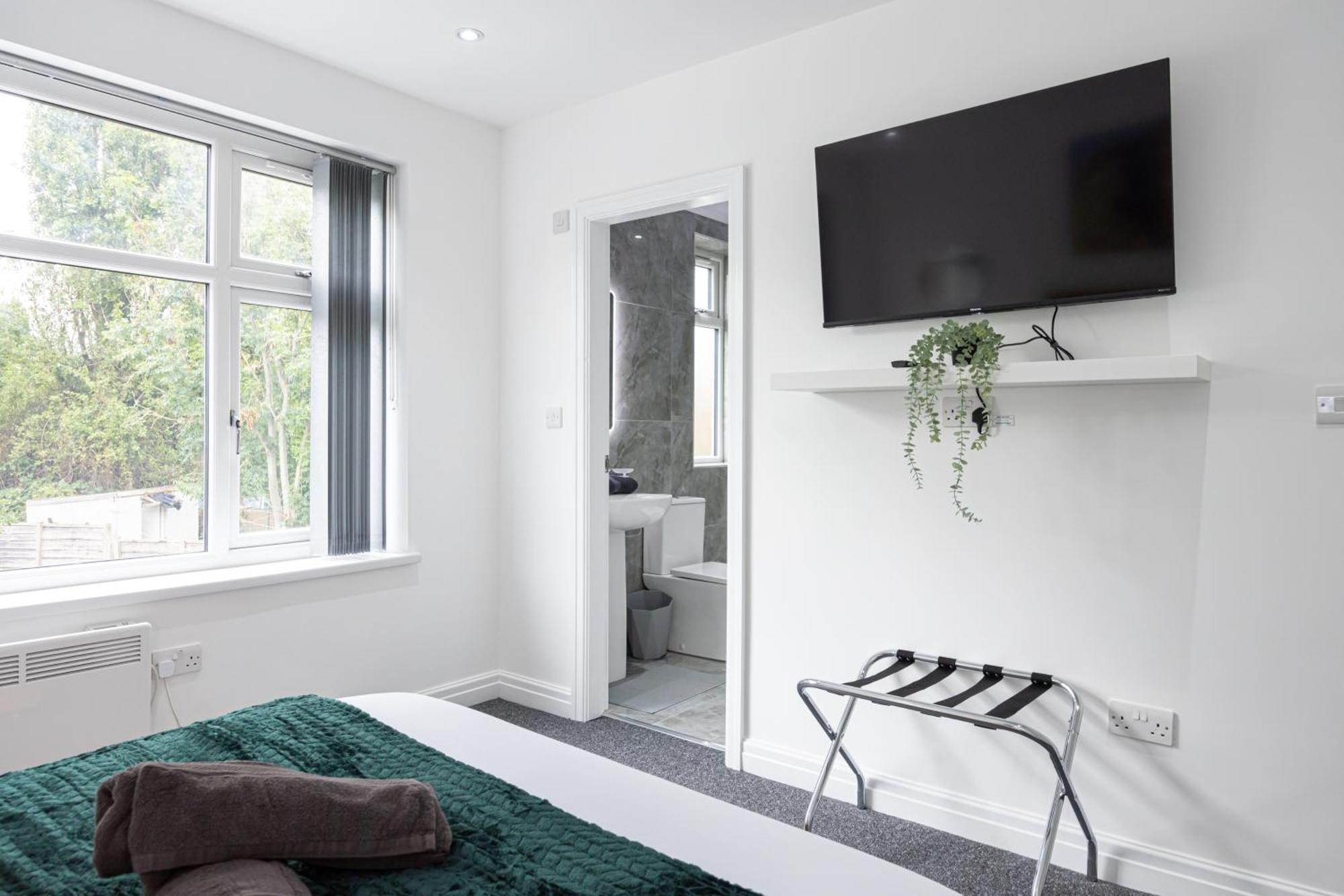 The Kent- Luxury Guest house