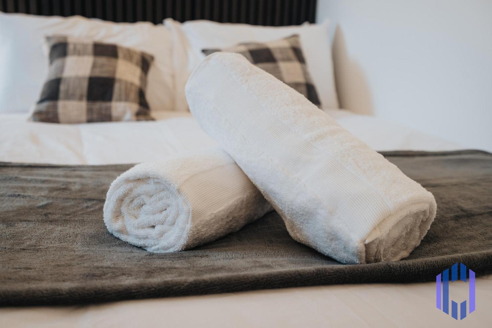 Appartement Sophisticated & Stylish Flat Near Airport - Sleeps 9