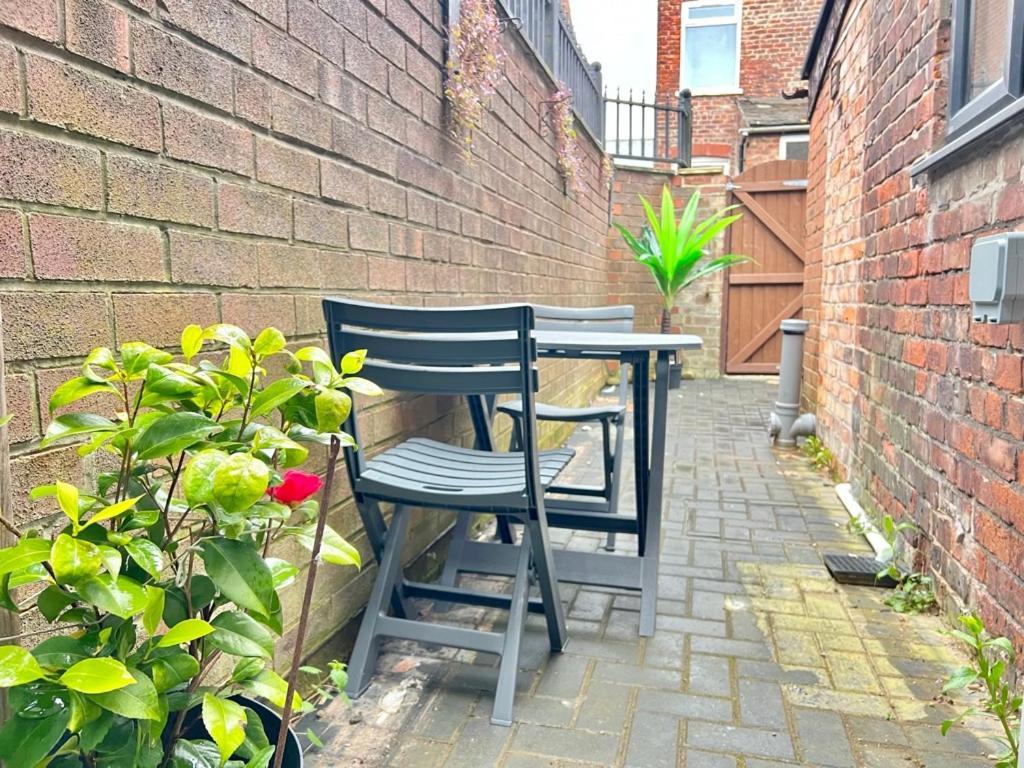 Lux 2 Bed 2 Bath Coop Arena, Stadium, Sport City, Picadilly Apartment Manchester