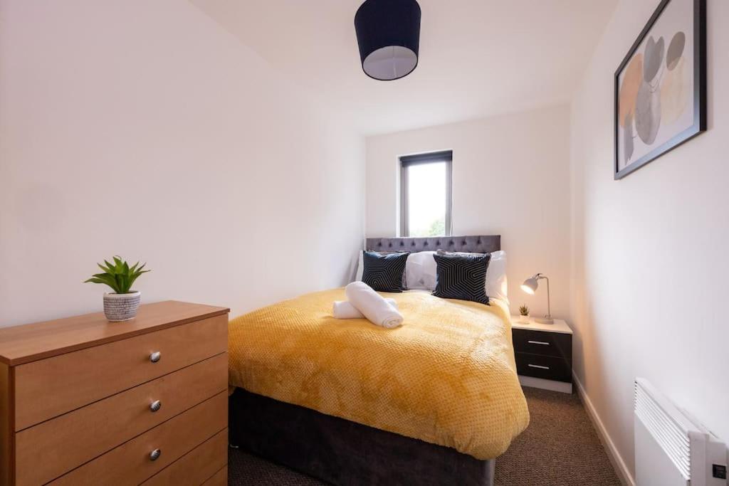 Stylish Apartment, Northern Quarter, Perfect For Groups Long Term Disc Apartment
