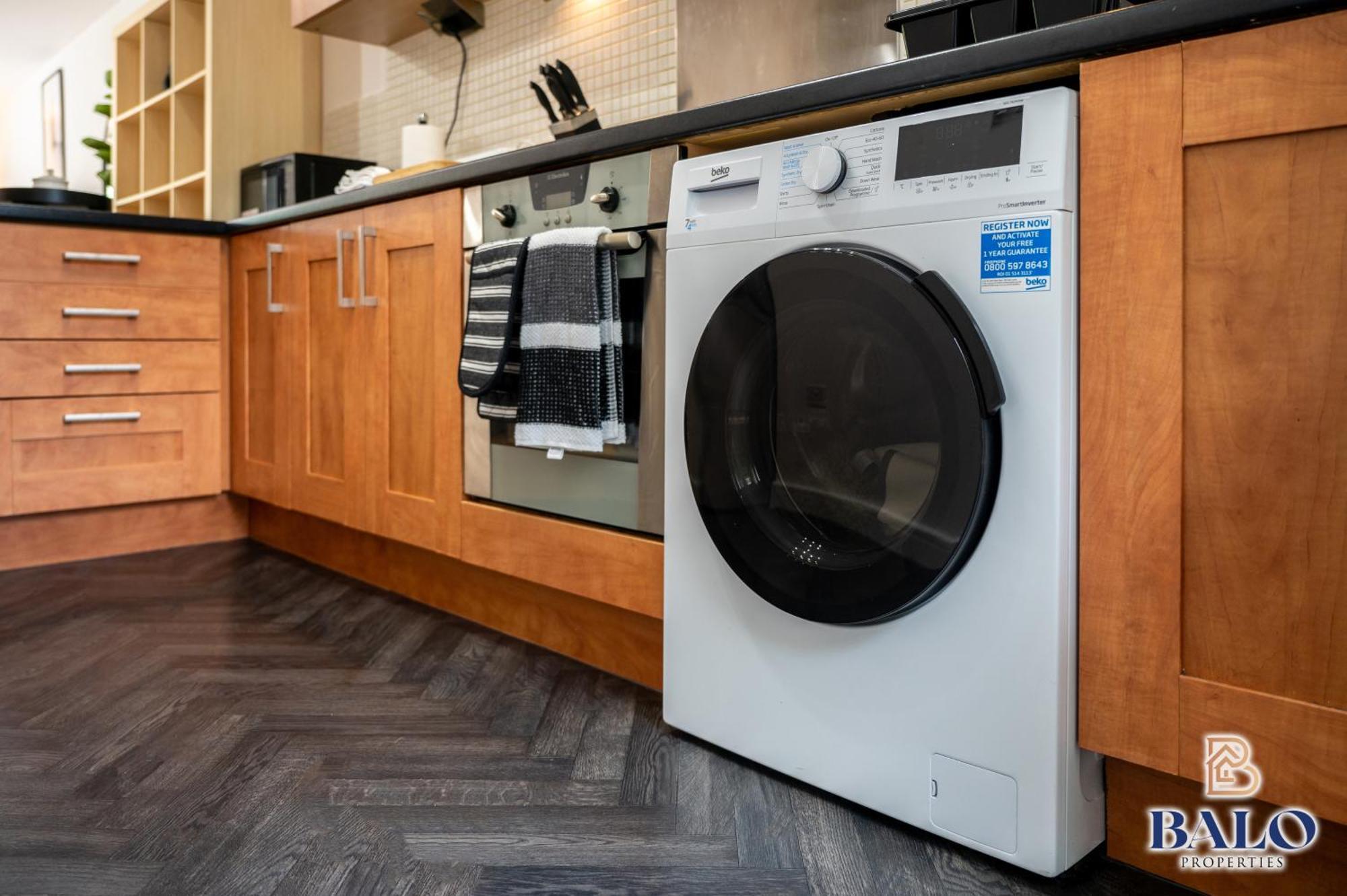 Modern Spacious 2bedroom Great! Location By Etihad Mancity Stadium& Coop Live Arena