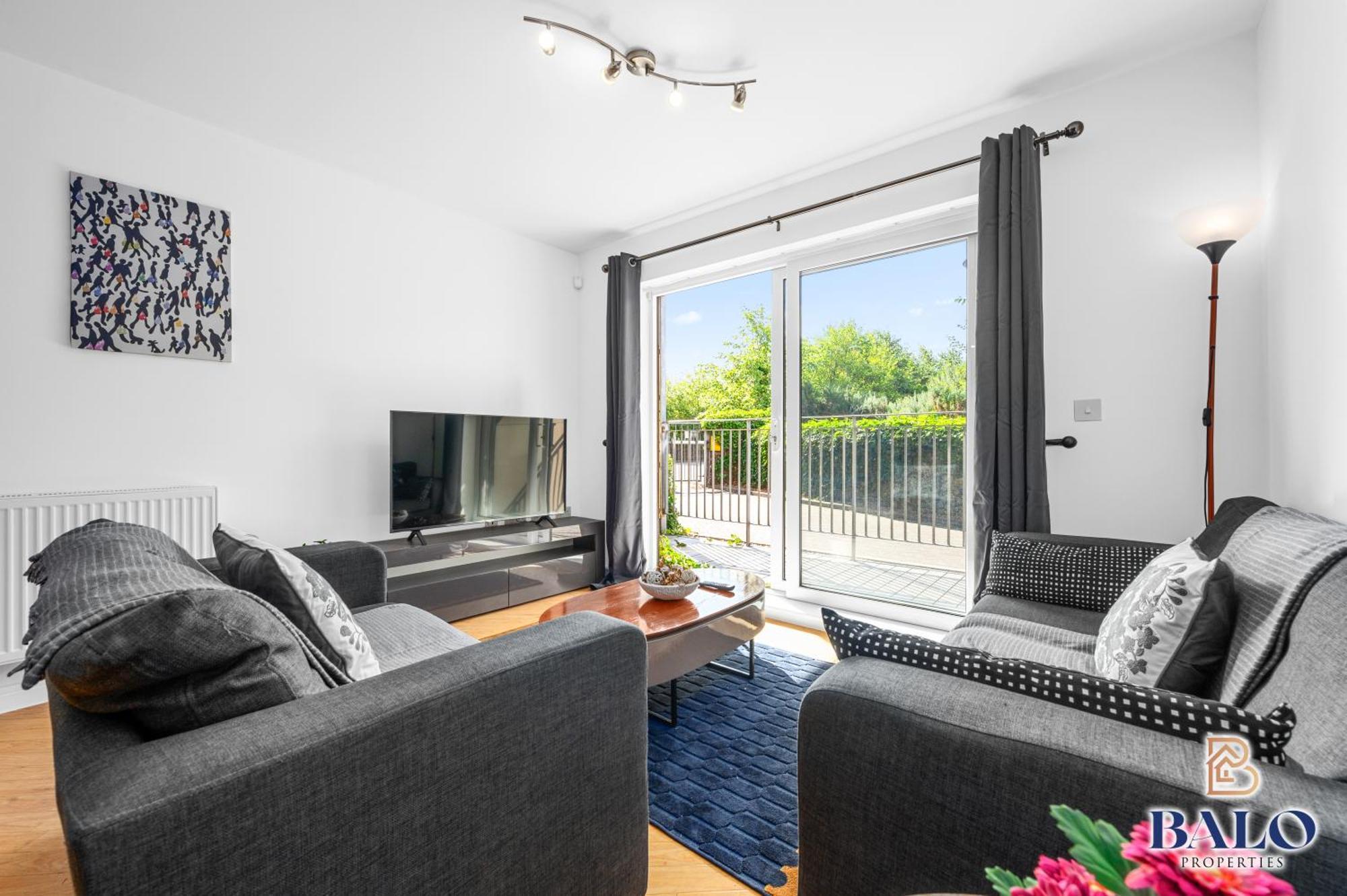 Modern Spacious 2bedroom Great! Location By Etihad Mancity Stadium& Coop Live Arena Apartment